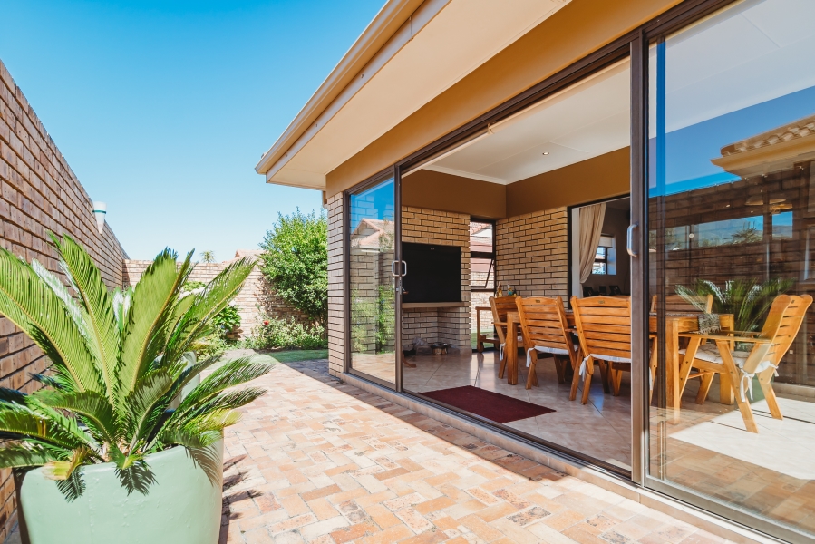 3 Bedroom Property for Sale in Heather Park Western Cape